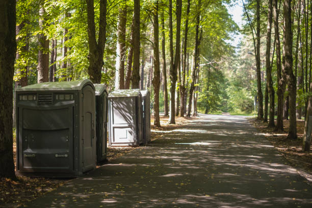 Best Portable restroom trailer rental  in Lithopolis, OH