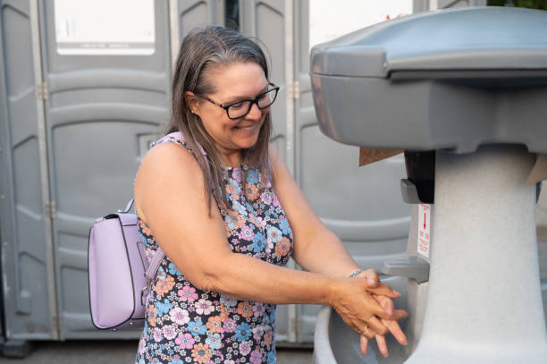 Best Emergency porta potty rental  in Lithopolis, OH